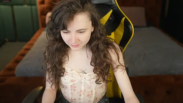 Snapshot of Orly_flame chatting on 19, 6, 2026 Orly flame online show from 19, 6, 2026