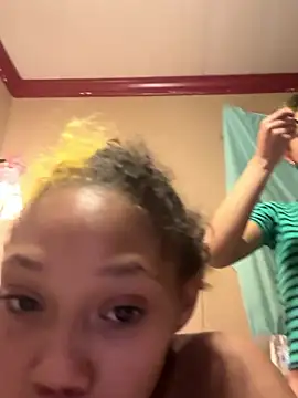 Tamiii420 online show from 13, 1, 2026