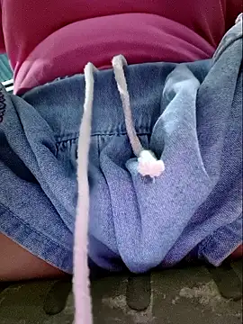 linhha23 online show from 7, 3, 2026