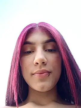 Tamara gomex online show from 9, 1, 2026