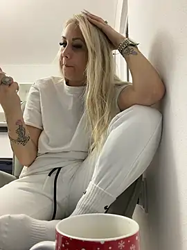 AlmaRusell online show from 13, 1, 2026