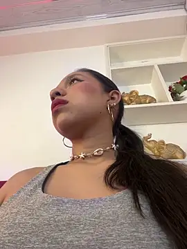 DulceRouss  online show from 12, 3, 2026