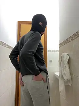 Snapshot of petiteyanel chatting on 16, 2, 2026 petiteyanel online show from 16, 2, 2026