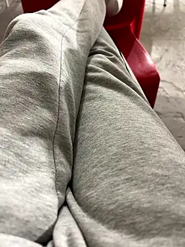 Snapshot of petiteyanel chatting on 15, 1, 2026 petiteyanel online show from 15, 1, 2026