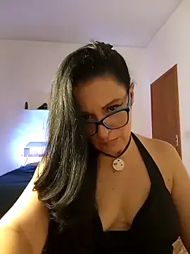 Snapshot of Lunnaluxcam chatting on 28, 2, 2026 Lunnaluxcam online show from 28, 2, 2026