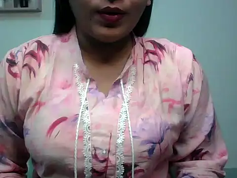 Snapshot of Sima_Roy95 chatting on 15, 1, 2026 Sima Roy95 online show from 15, 1, 2026