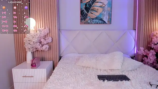 Snapshot of Amelia_Roux chatting on 23, 2, 2026 Amelia Roux online show from 23, 2, 2026