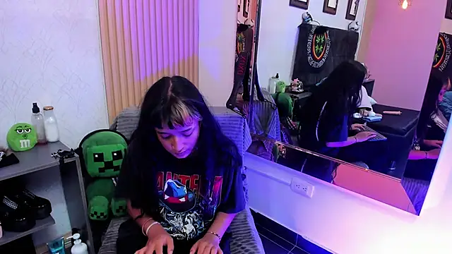 Snapshot of MeowMota_ chatting on 16, 6, 2026 MeowMota online show from 16, 6, 2026