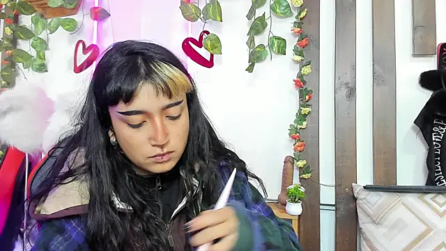 Snapshot of MeowMota_ chatting on 27, 6, 2026 MeowMota online show from 27, 6, 2026