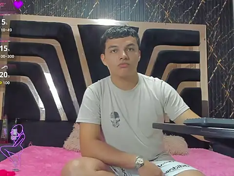 Snapshot of LiamPassion chatting on 13, 1, 2026 LiamPassion online show from 13, 1, 2026