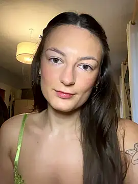 MiaLovesxx online show from 9, 1, 2026