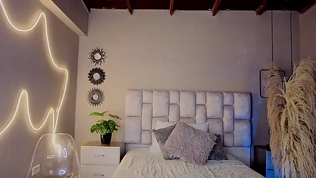 Snapshot of _liiss chatting on 28, 2, 2026 liiss online show from 28, 2, 2026