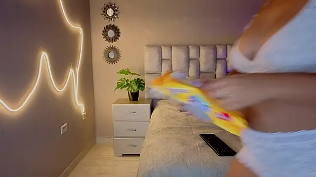 Snapshot of _liiss chatting on 25, 2, 2026 liiss online show from 25, 2, 2026