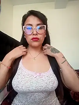 NaYa 90 online show from 6, 1, 2026