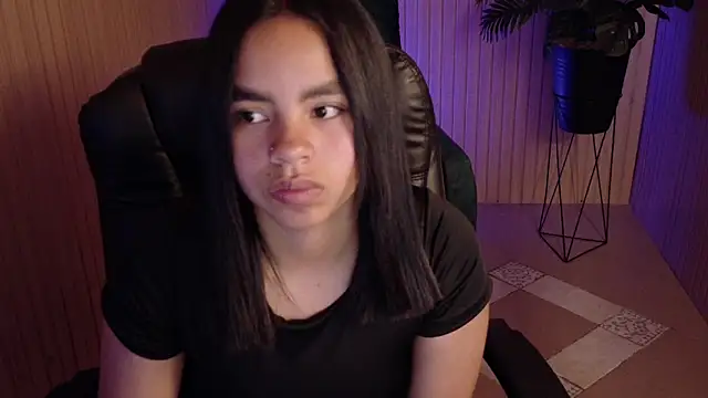 SofiaMante  online show from 18, 3, 2026