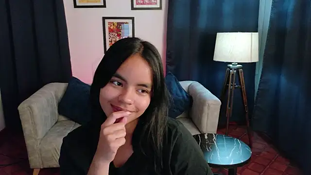 SofiaMante  online show from 15, 5, 2026