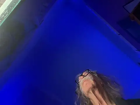 Snapshot of LickYourYoni chatting on 1, 2, 2026 LickYourYoni online show from 1, 2, 2026