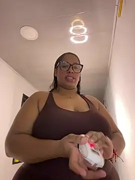 NataliaMillers online show from 2, 7, 2026