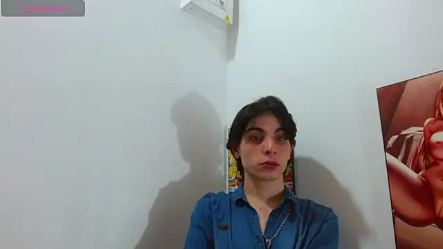 lilithot23 online show from 9, 3, 2026