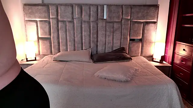 azul veraa online show from 13, 3, 2026