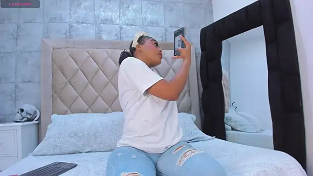 LilyPrice online show from 9, 1, 2026