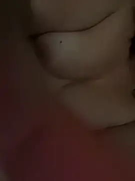 Snapshot of Ronde_chaude chatting on 28, 2, 2026 Ronde chaude online show from 28, 2, 2026