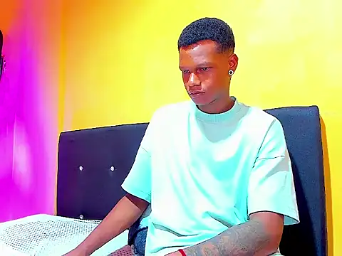 aunstin mohamme online show from 7, 1, 2026