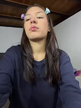 Kitty20205 online show from 18, 4, 2026