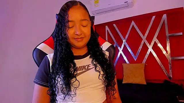 sweetdesireasm online show from 6, 2, 2026