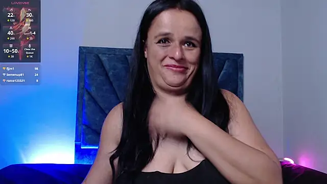 Snapshot of AliciaReby chatting on 11, 6, 2026 AliciaReby online show from 11, 6, 2026