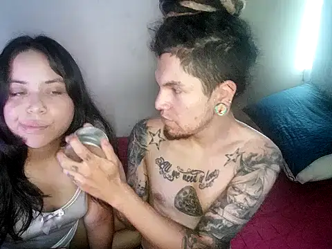 steffandjoshh420 online show from 5, 2, 2026