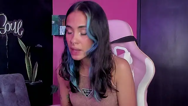 azula lillet online show from 13, 1, 2026