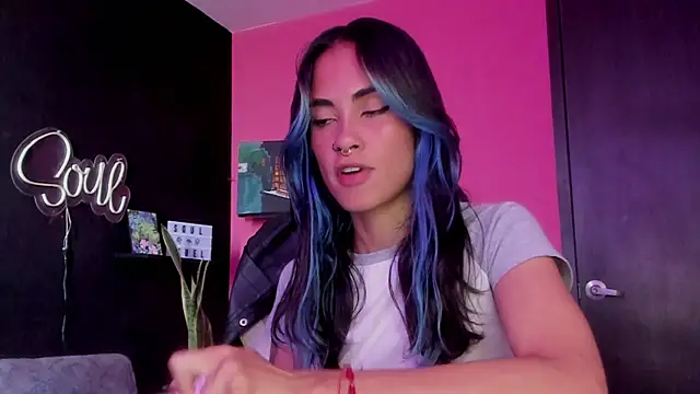 azula lillet online show from 24, 3, 2026