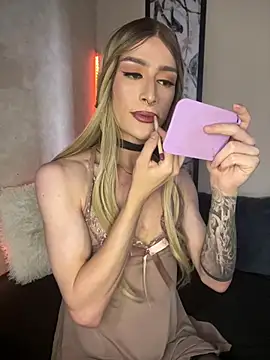 Alana Stone online show from 24, 4, 2026