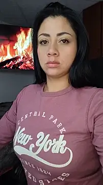 Girl kataleya10 online show from 10, 4, 2026