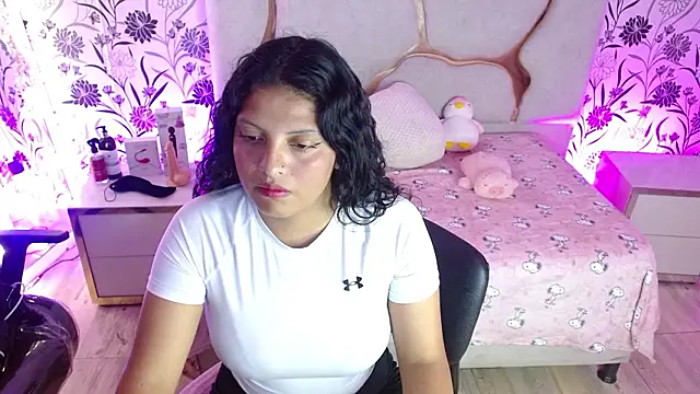 Snapshot of TATTI_TAY chatting on 18, 2, 2026 TATTI TAY online show from 18, 2, 2026