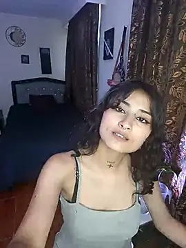 Lili clan10 online show from 13, 1, 2026