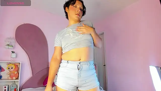 Nicki Ripperton online show from 24, 2, 2026