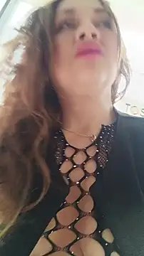 Snapshot of Alejandra_N chatting on 4, 6, 2026 Alejandra N online show from 4, 6, 2026