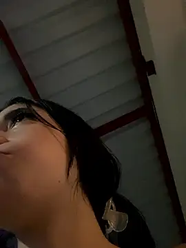 LunaSeduct online show from 8, 1, 2026