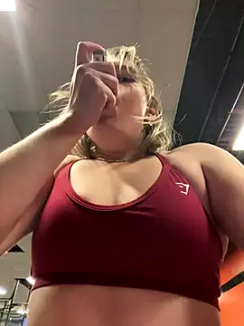 SassynNatty online show from 8, 1, 2026