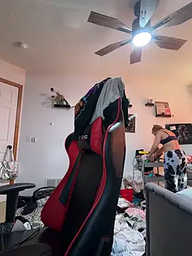 SassynNatty online show from 8, 4, 2026