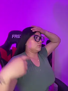 Snapshot of abby_gonzales chatting on 24, 2, 2026 abby gonzales online show from 24, 2, 2026