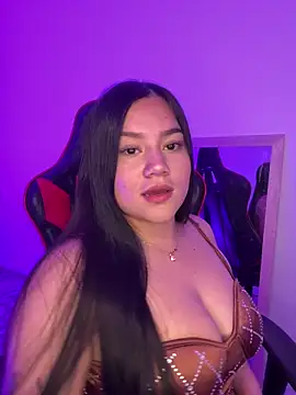 Snapshot of abby_gonzales chatting on 4, 3, 2026 abby gonzales online show from 4, 3, 2026