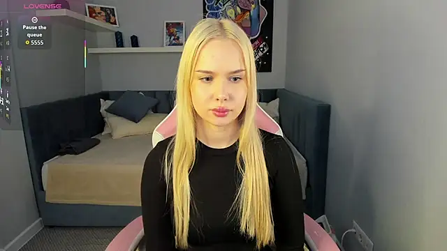 NicoletaCooper online show from 14, 1, 2026