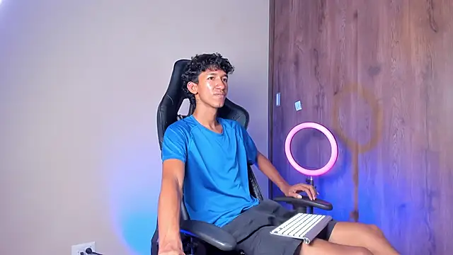 Snapshot of neitan_miller_ chatting on 17, 2, 2026 neitan miller online show from 17, 2, 2026