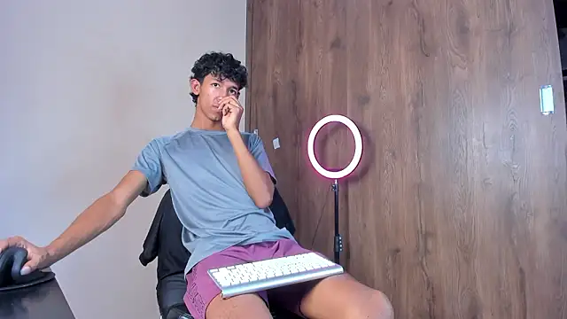 Snapshot of neitan_miller_ chatting on 10, 2, 2026 neitan miller online show from 10, 2, 2026