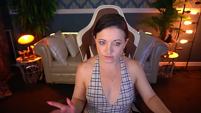 Snapshot of Dafni_Monn chatting on 25, 6, 2026 Dafni Monn online show from 25, 6, 2026