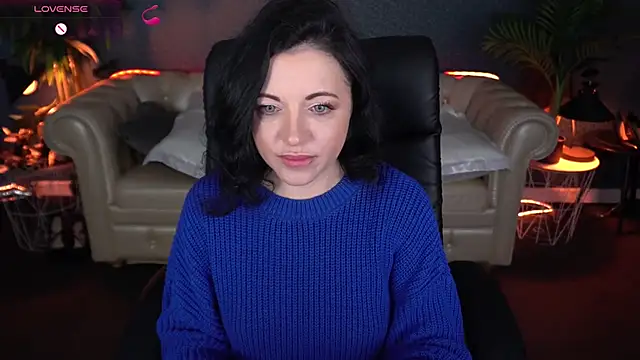 Dafni Monn online show from 28, 4, 2026