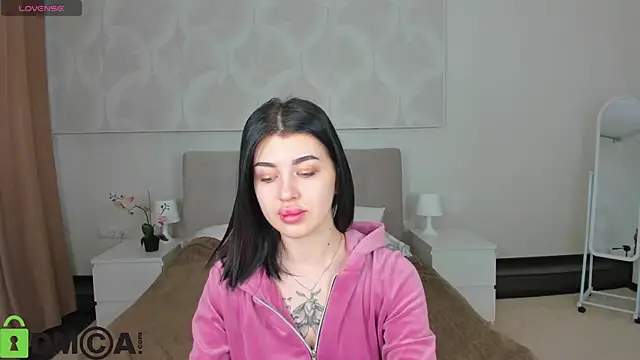 Karolina Kar online show from 6, 2, 2026